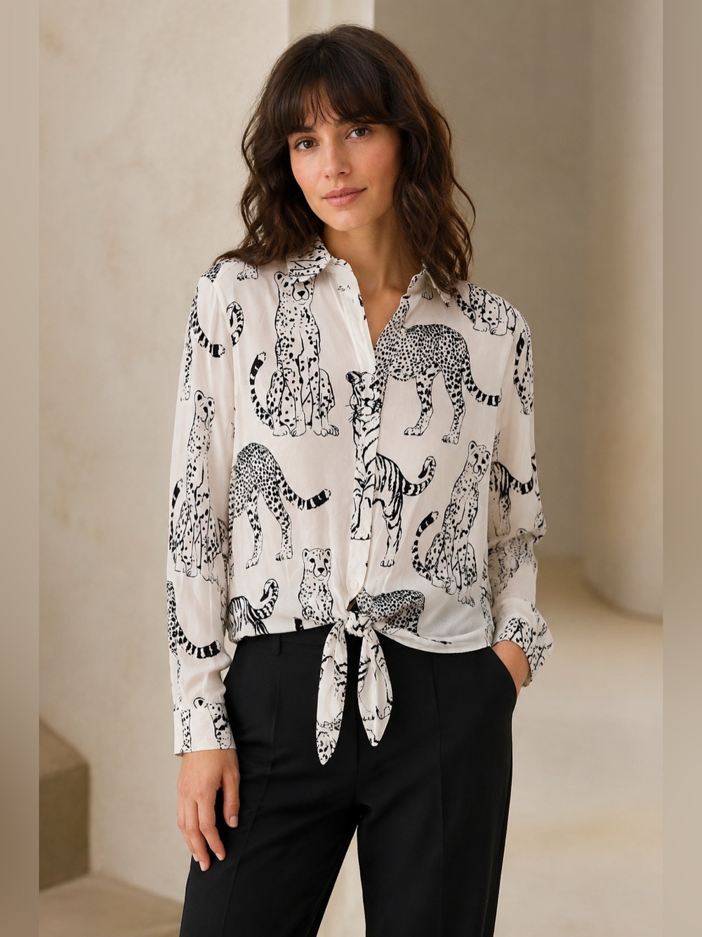 Jane + Delancey Animal Print Tie Front Button Down Blouse Size Medium